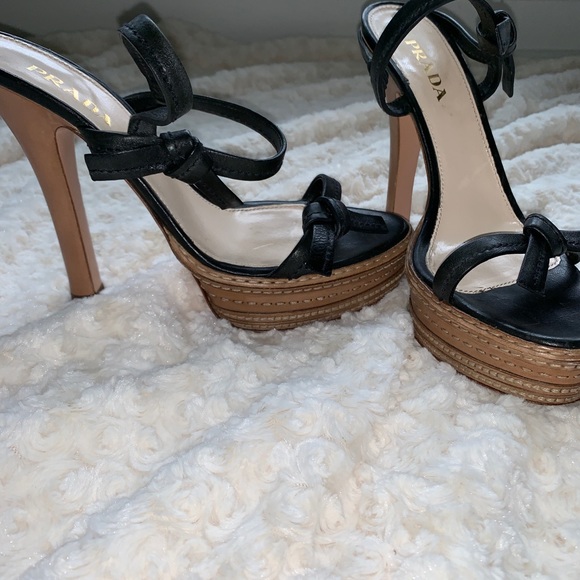 Prada Open-Toe platform heel - Picture 3 of 4